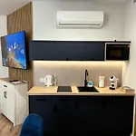 Provenir Kwiatowa 5 شقة بوزنان
