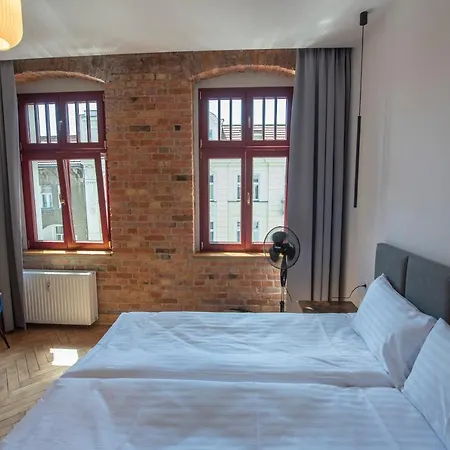 Provenir Kwiatowa 5 * Poznań