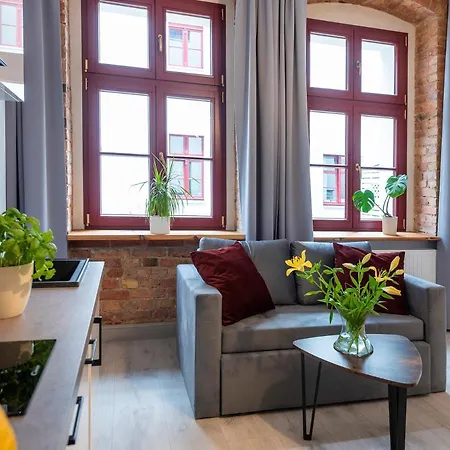 Apartment Provenir Kwiatowa 5 *