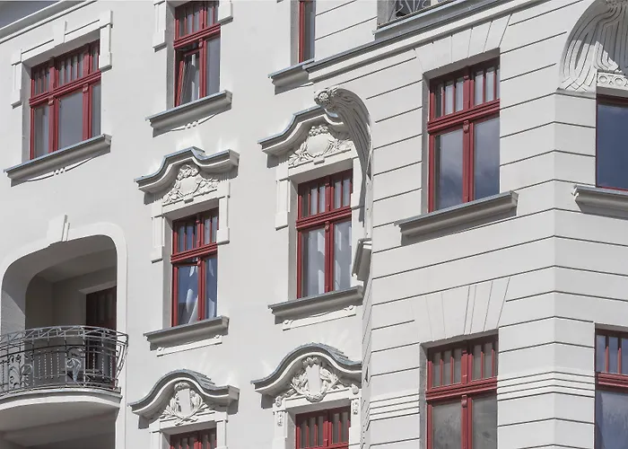 Apartment Provenir Kwiatowa 5 *