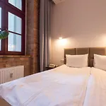 Provenir Kwiatowa 5 Познань