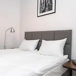 Provenir Kwiatowa 5 Познань