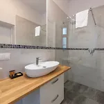 Provenir Kwiatowa 5 * Познань