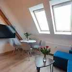 Provenir Kwiatowa 5