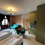 Апартаменты Provenir Kwiatowa 5 *