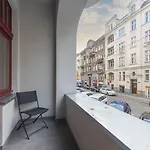 Provenir Kwiatowa 5 * Познань
