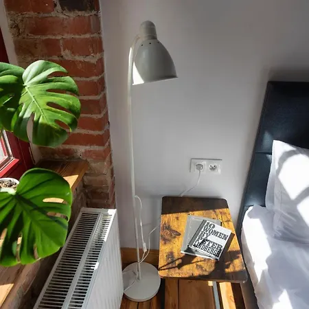 Apartment Provenir Kwiatowa 5 *