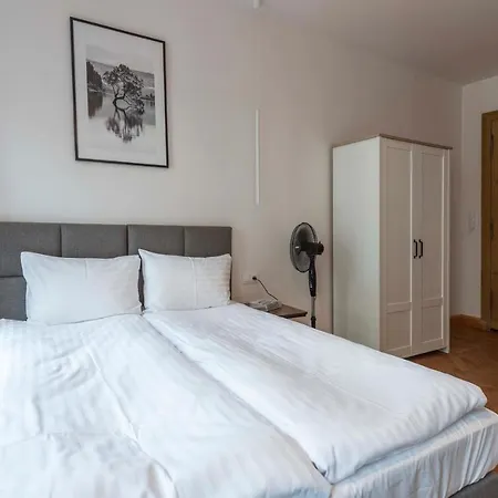 Provenir Kwiatowa 5 Poznan