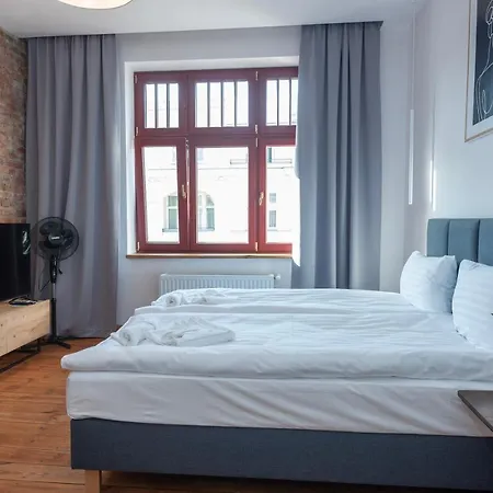 Apartment Provenir Kwiatowa 5 *