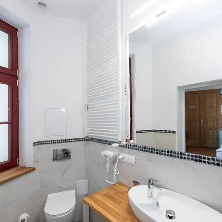 Lägenhet Provenir Kwiatowa 5