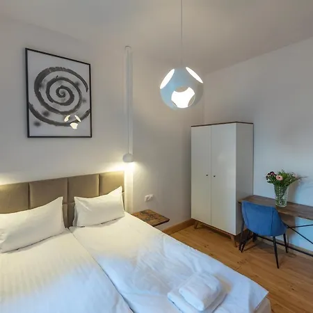 Provenir Kwiatowa 5 Apartment Poznan