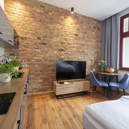 Provenir Kwiatowa 5 Poznan