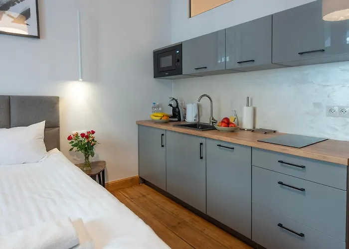 Provenir Kwiatowa 5 *